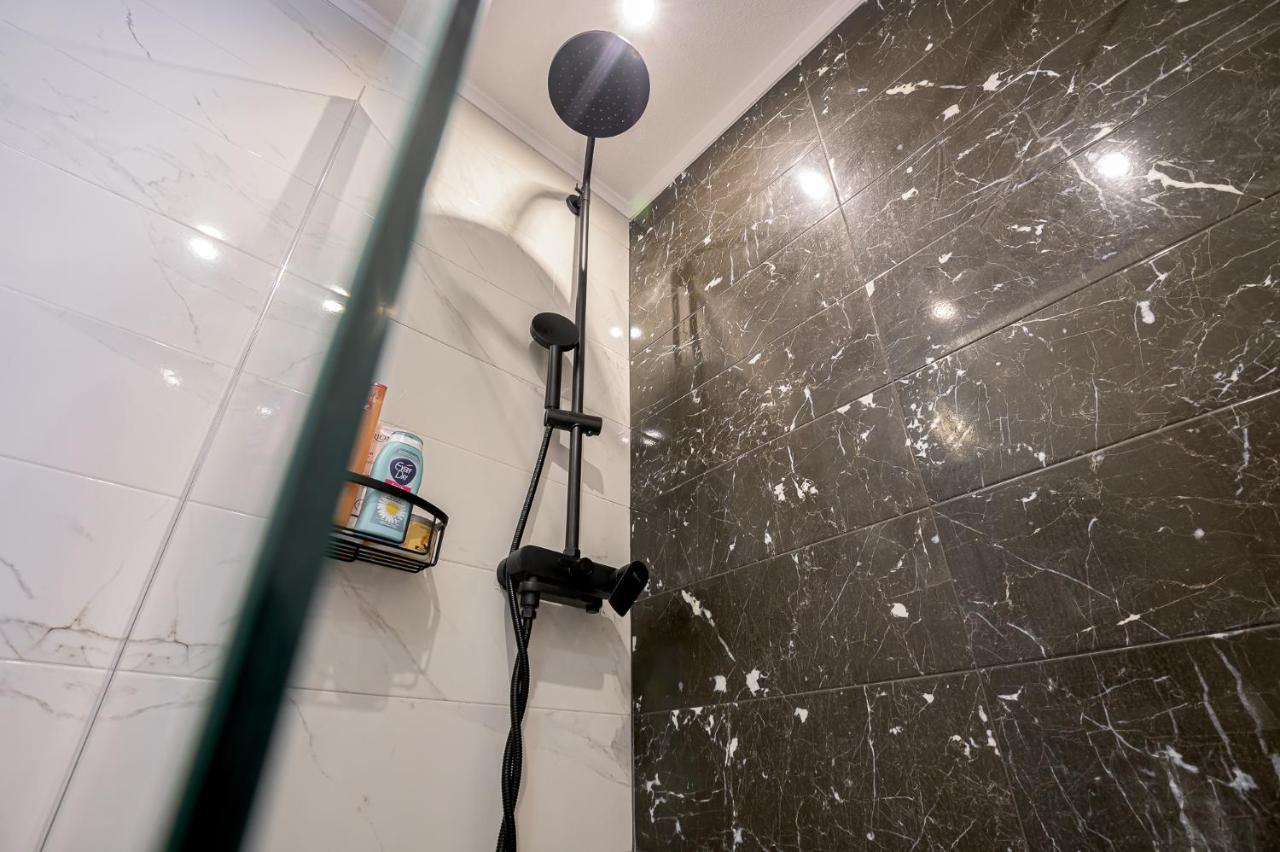 J&S Lux Central Suite 1 Александруполис Екстериор снимка