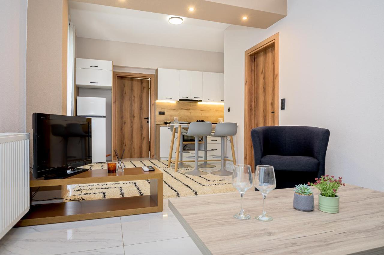 J&S Lux Central Suite 1 Александруполис Екстериор снимка