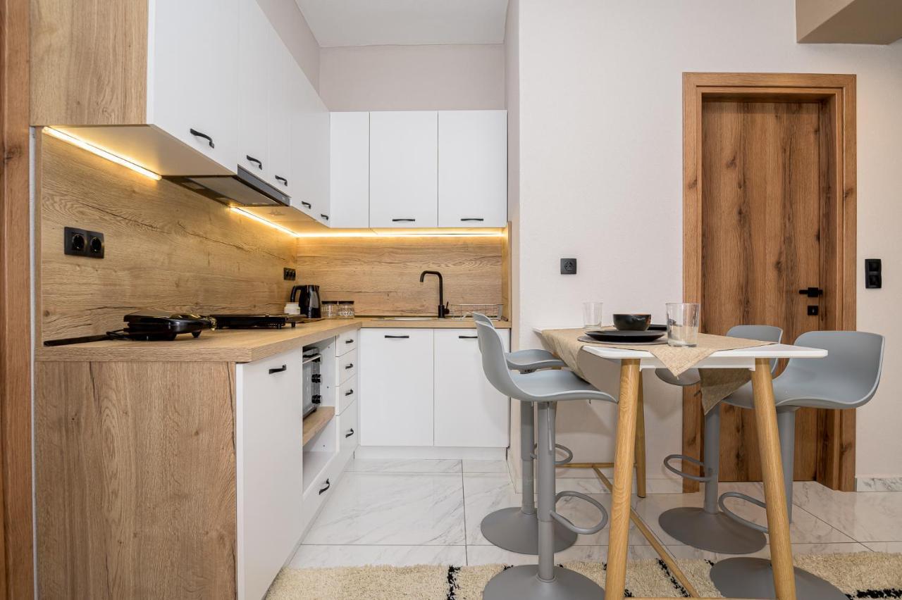 J&S Lux Central Suite 1 Александруполис Екстериор снимка