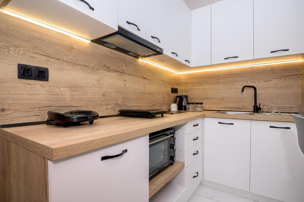 J&S Lux Central Suite 1 Александруполис Екстериор снимка