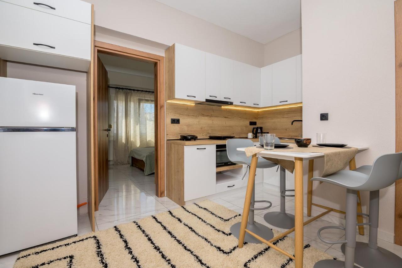 J&S Lux Central Suite 1 Александруполис Екстериор снимка