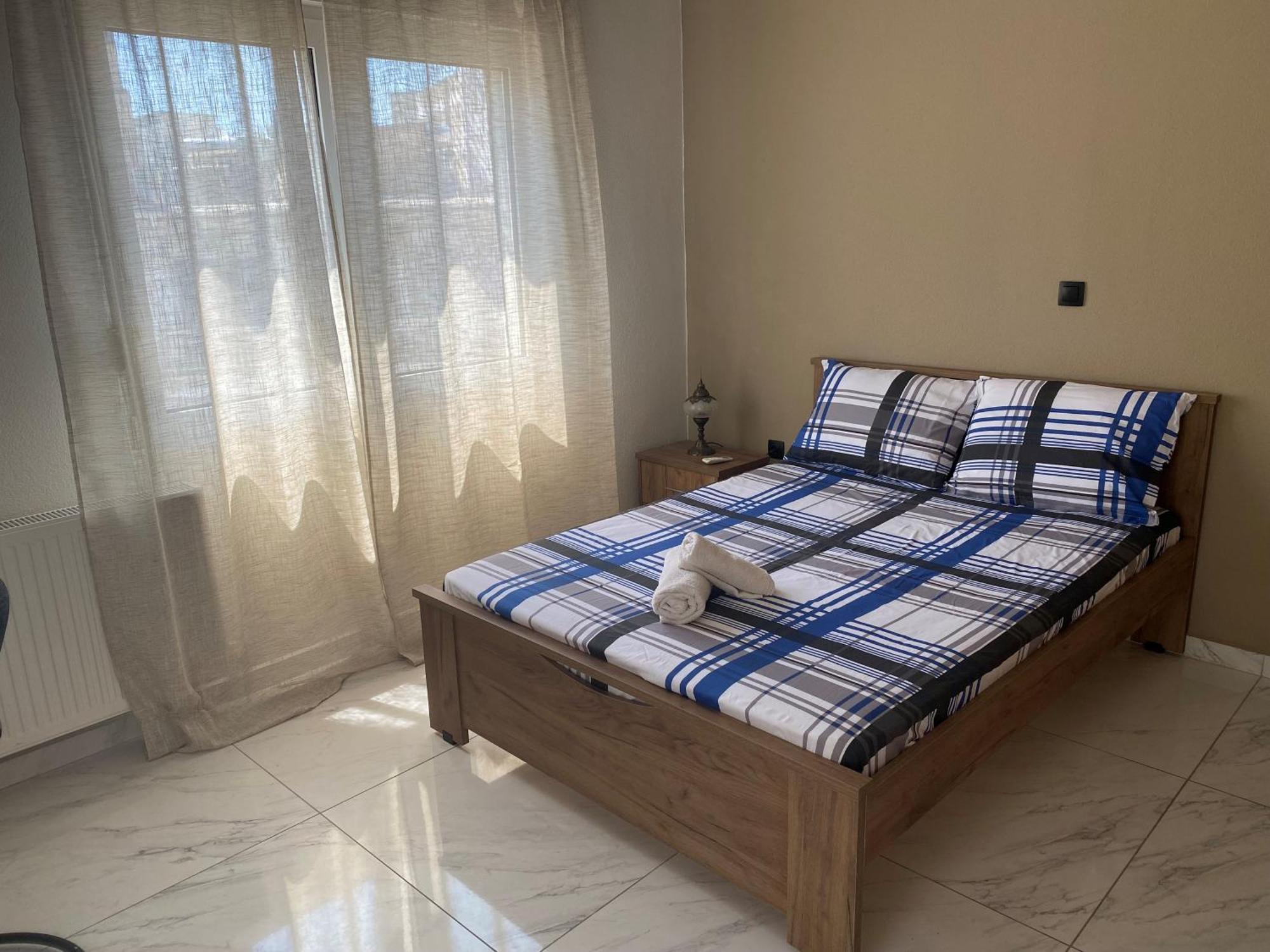 J&S Lux Central Suite 1 Александруполис Екстериор снимка